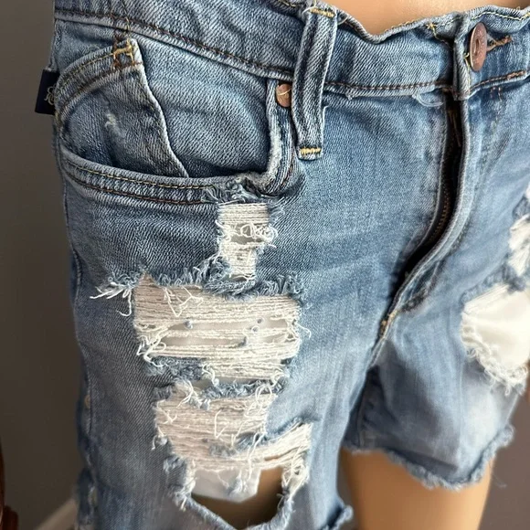 Rock & Republic Light Blue Denim Jean shorts - Picture 5 of 11